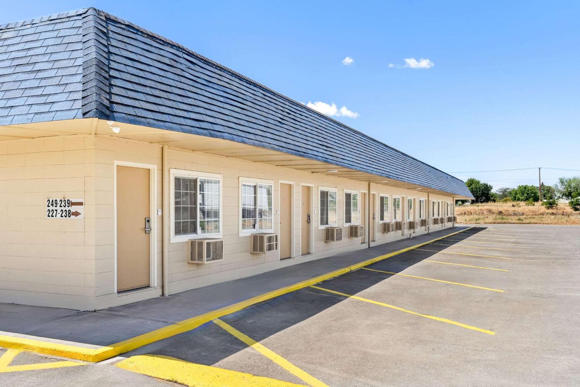 Rodeway Inn Hermiston - Umatilla 外观 照片