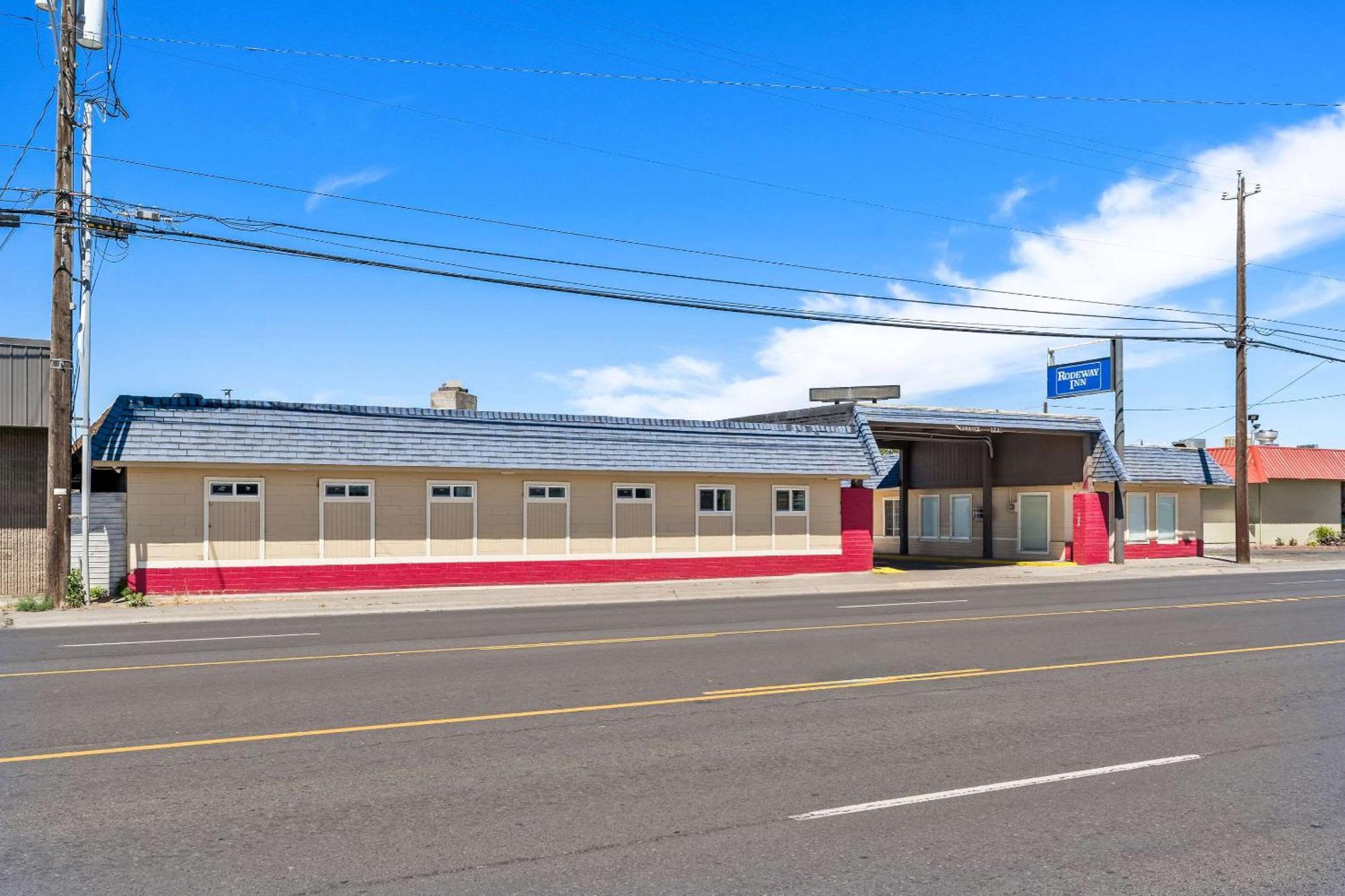 Rodeway Inn Hermiston - Umatilla 外观 照片