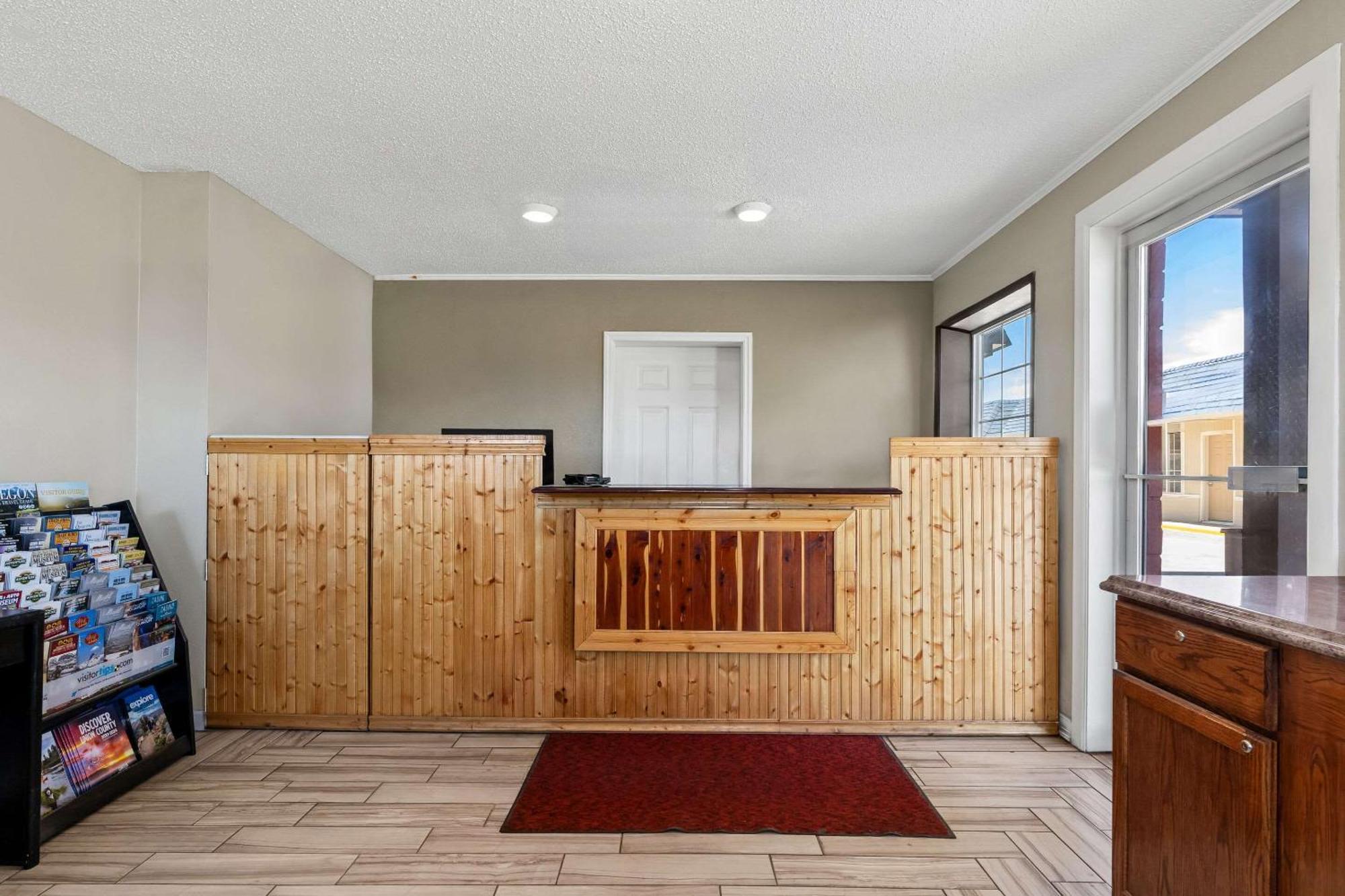 Rodeway Inn Hermiston - Umatilla 外观 照片