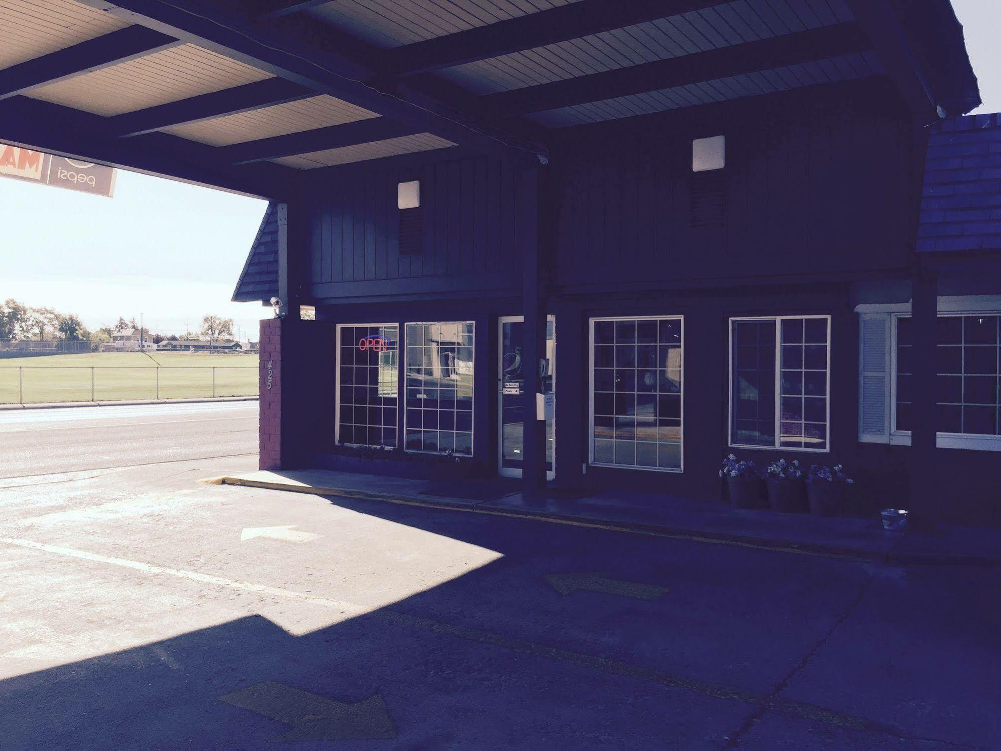 Rodeway Inn Hermiston - Umatilla 外观 照片
