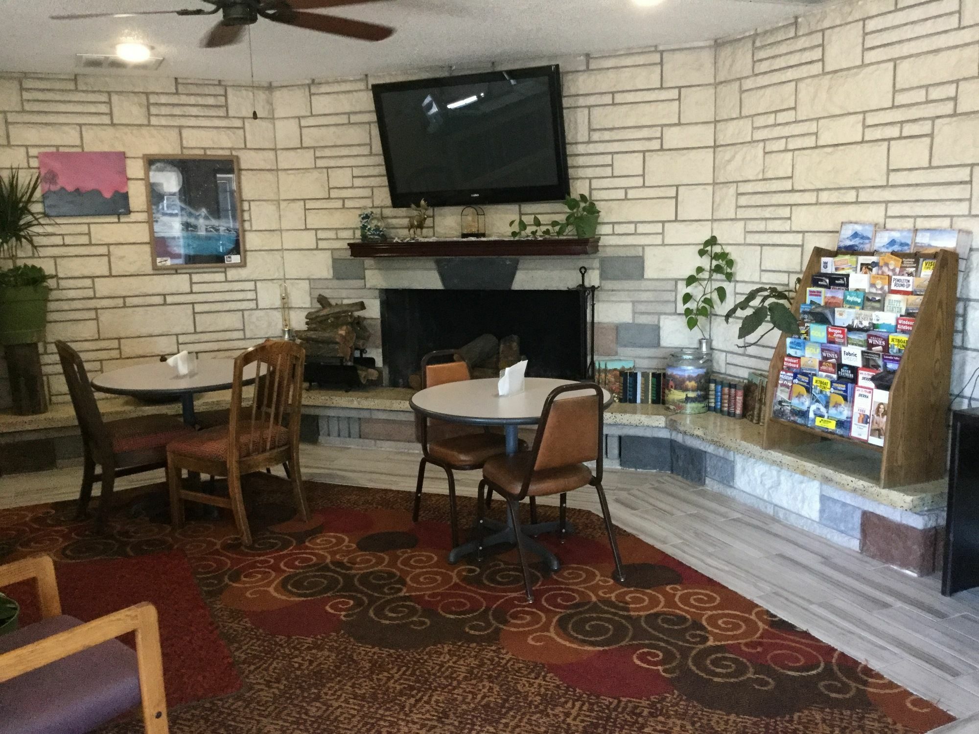 Rodeway Inn Hermiston - Umatilla 外观 照片